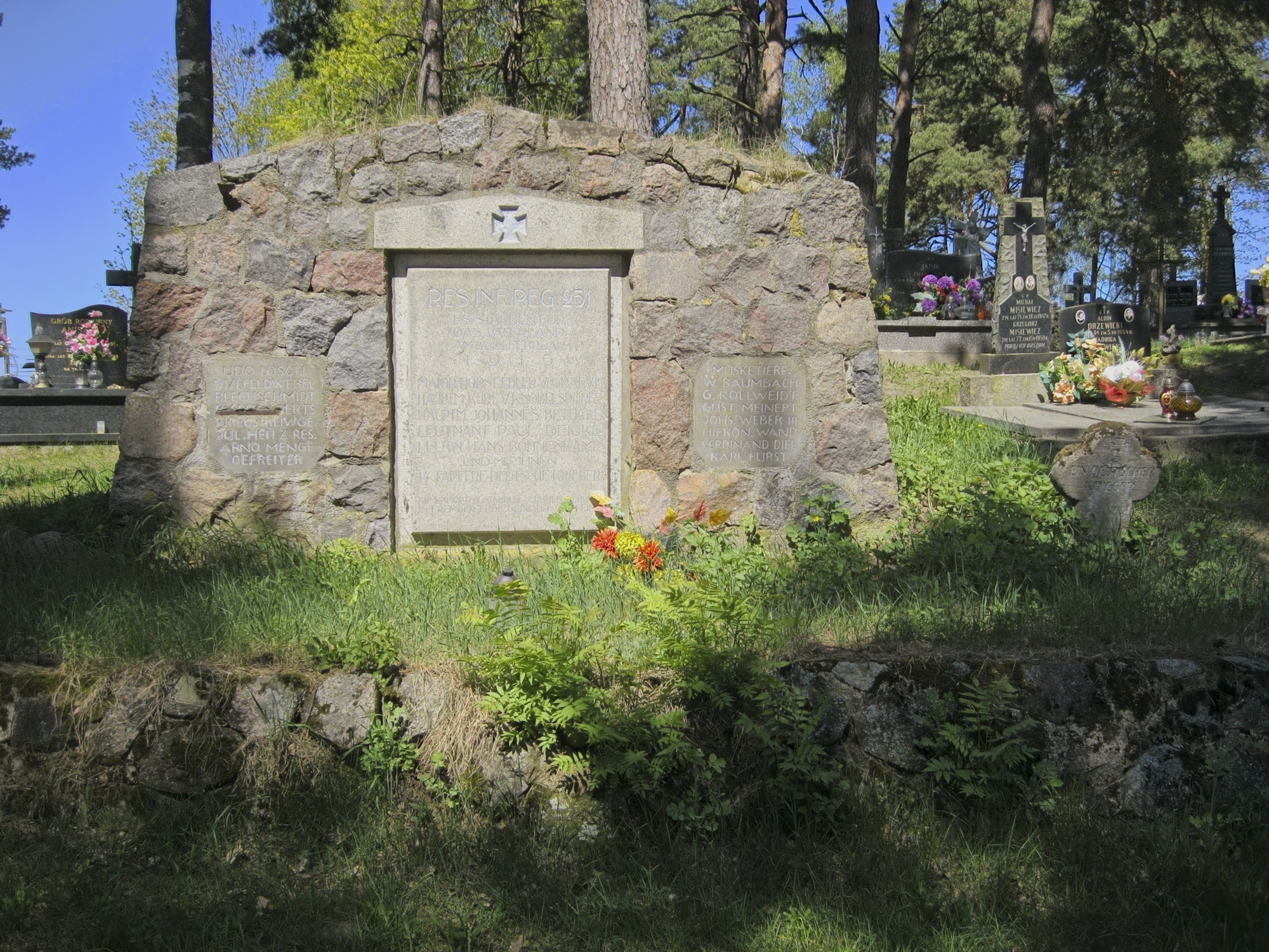 2-20.jpg 2-20.jpg